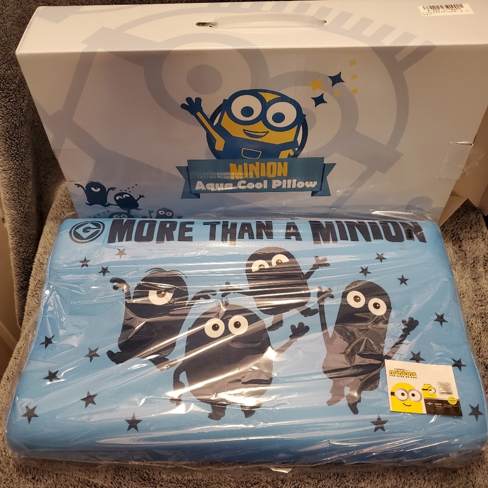 Set of 2 Minions Movie Rise of Gru Cooling Pillow